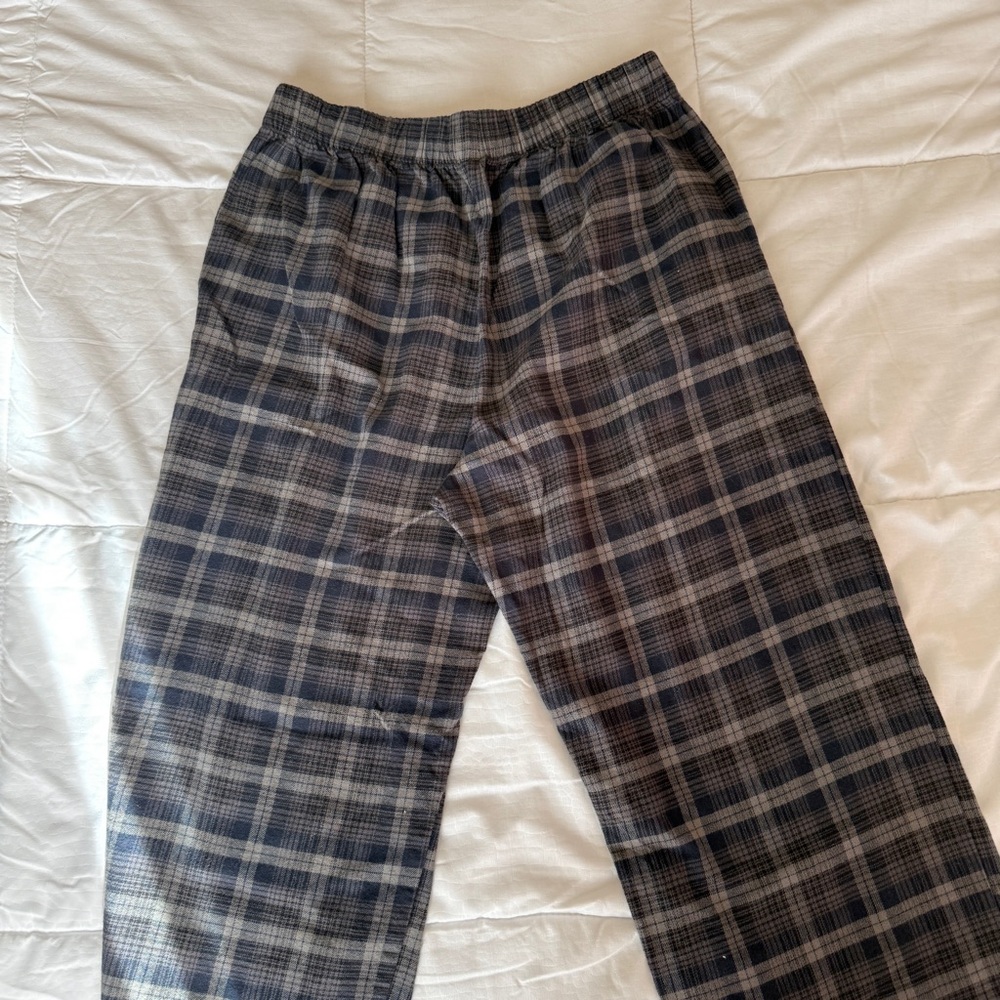 Uniqlo Flannel Pants - Picture 3 of 6